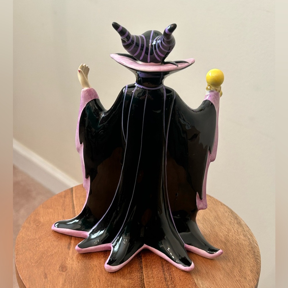 Disney Vintage Maleficent Figurine Porcelain Statue Japan Sleeping Beauty Decor - Picture 2 of 6